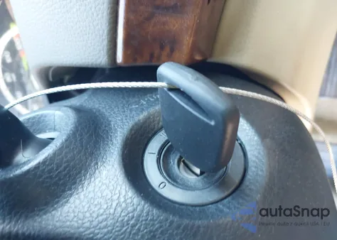 2008 Honda Accord 3.5 Ex-L from USA, damaged, VIN 1HGCS22818A011084